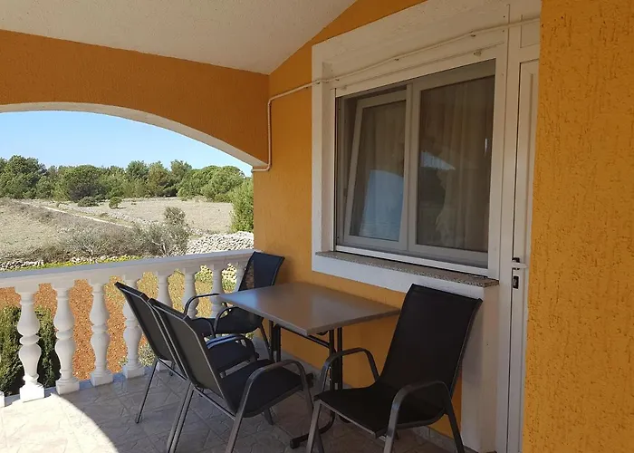 With A Parking Space - 14213