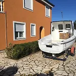 Daire With A Parking Space - 14213 *