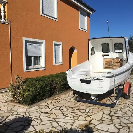 Апартаменты With A Parking Space - 14213 *